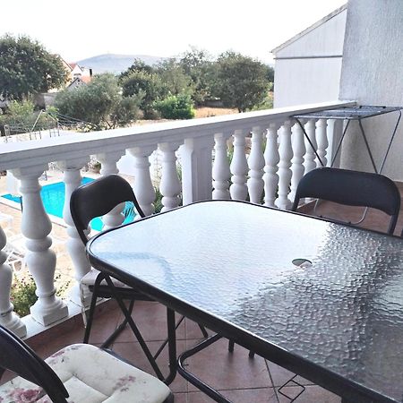 Apartments"Nika" With Private Pool Galovac  Esterno foto