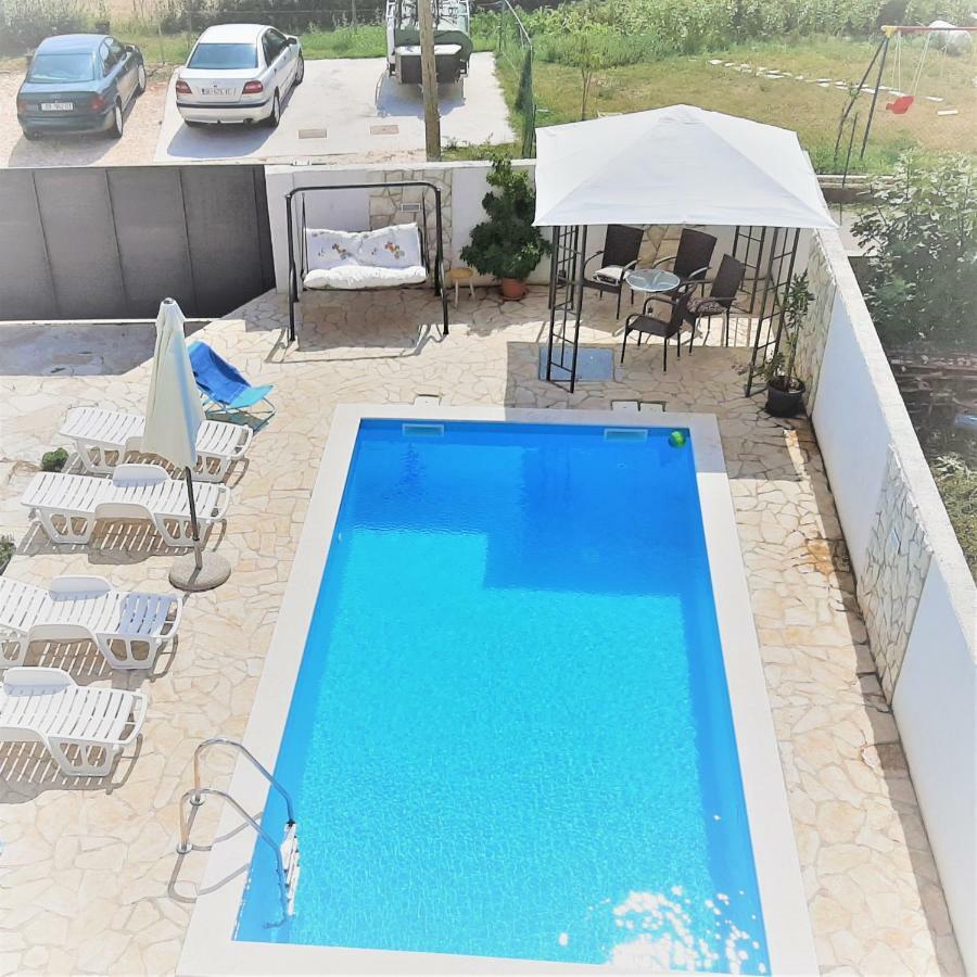 Apartments"Nika" With Private Pool Galovac  Esterno foto
